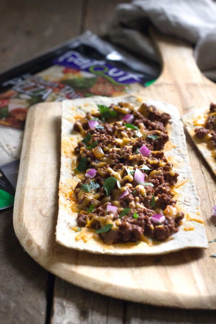 These Sloppy Joe Flatbreads are updated with chipotle pepper, brown sugar and served up on a flatbread instead of the traditional hamburger bun. www.keviniscooking.com