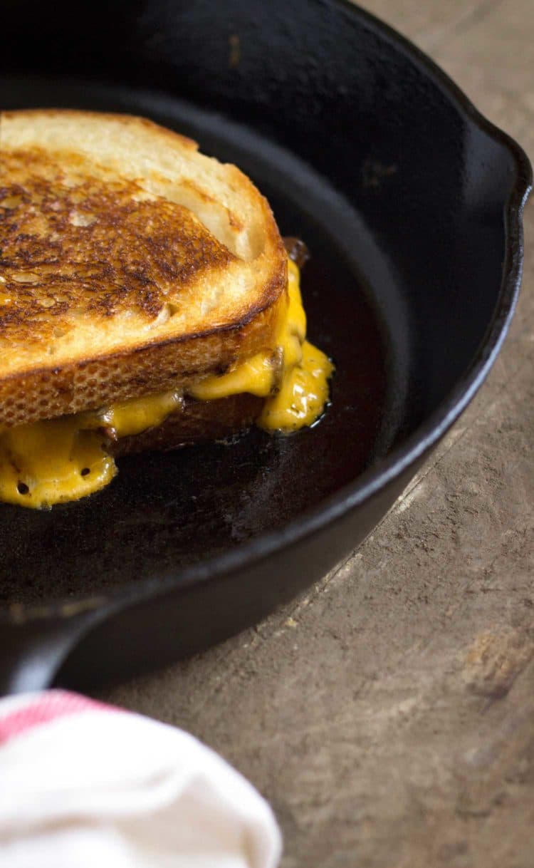 Pulled Pork Grilled Cheese Sandwiches
