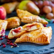 closeup: baked brie puff pastry bites