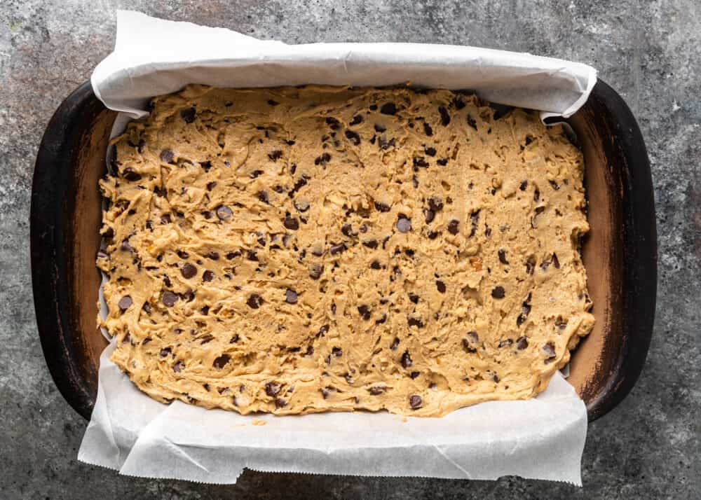 pan with chocolate chip blondie dough