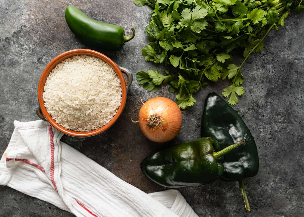 ingredients to make Arroz Verde (Mexican Green Rice)